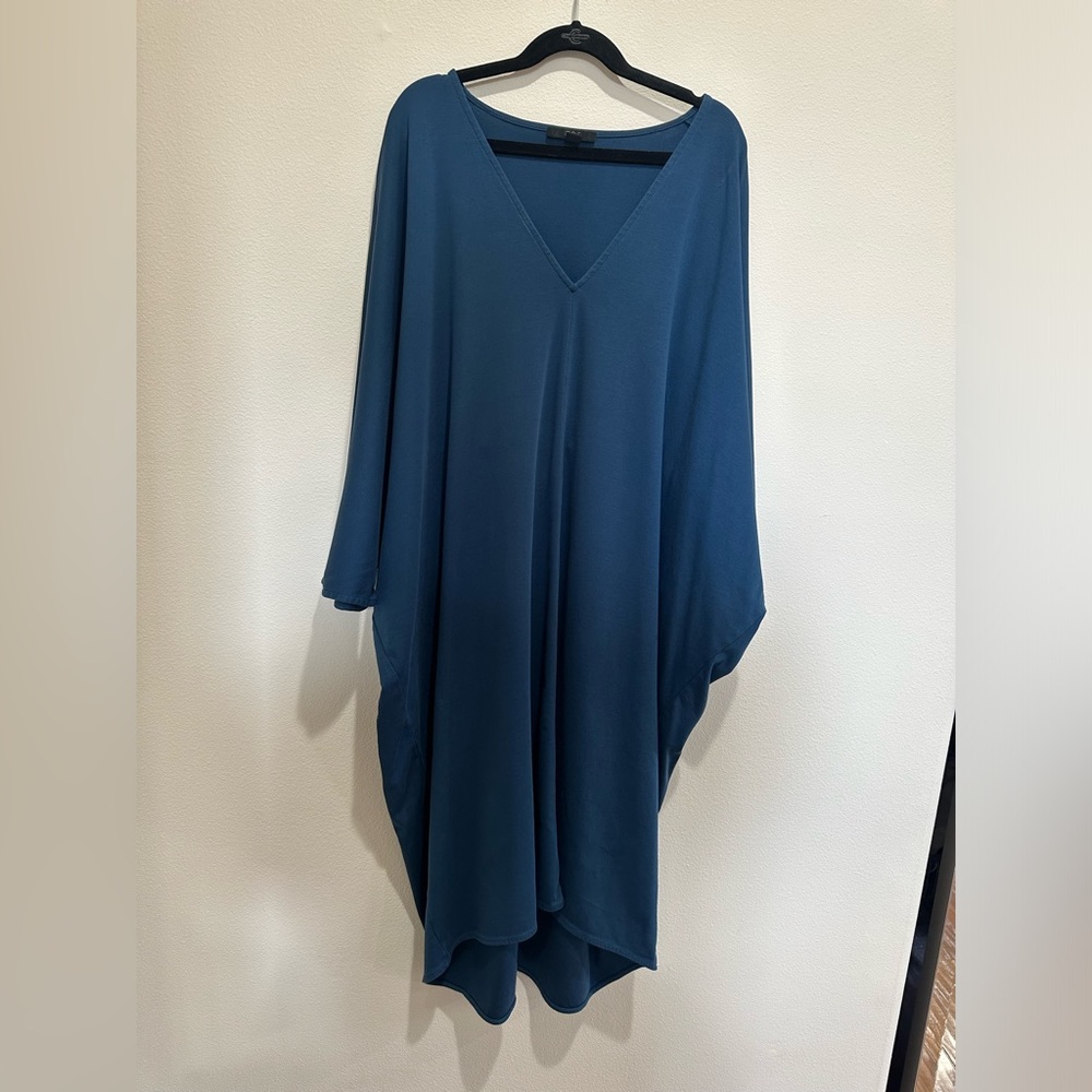 COS V Neck Tunic Size M